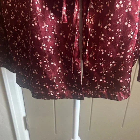 Born Maroon Floral Tie-Front Pajama Top and long pant set. - Picture 4 of 6